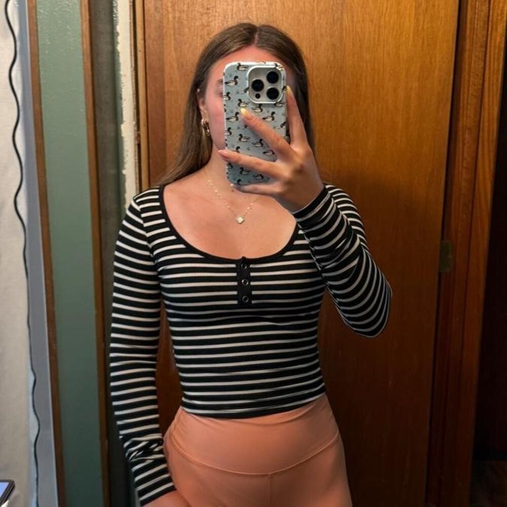 Dazy Women's multi Crop-top